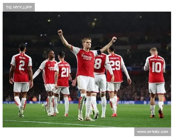 英超争冠形势严峻 阿森纳领先明显 第二到第八名差距微弱