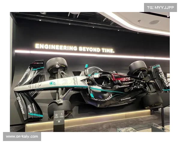 梅赛德斯动力单元研发进展顺利,客户车队表示期待 梅赛德斯动力单元研发进展顺利,客户车队表示期待