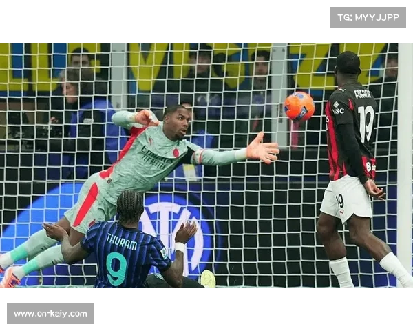 维罗纳门将屡献神扑,无奈米兰定位球战术奏效