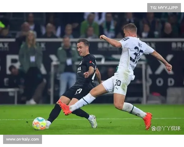 法兰克福对阵门兴格拉德巴赫，中游拉锯战战术博弈定乾坤